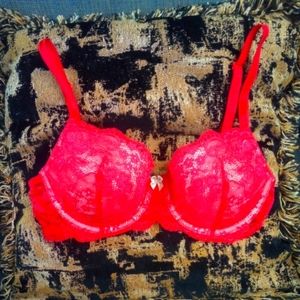 Victorias Secret Dream Angels Lined Demi Bra 32D Red Lace